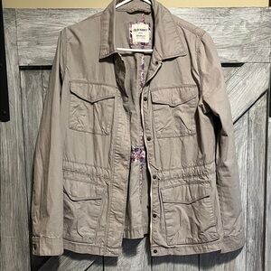 Old Navy Women's Utility Jacket in Taupe